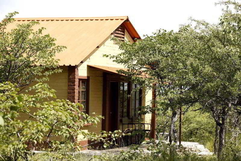 Gondwana Etosha Safari Camp Vila Okaukuejo Exterior foto