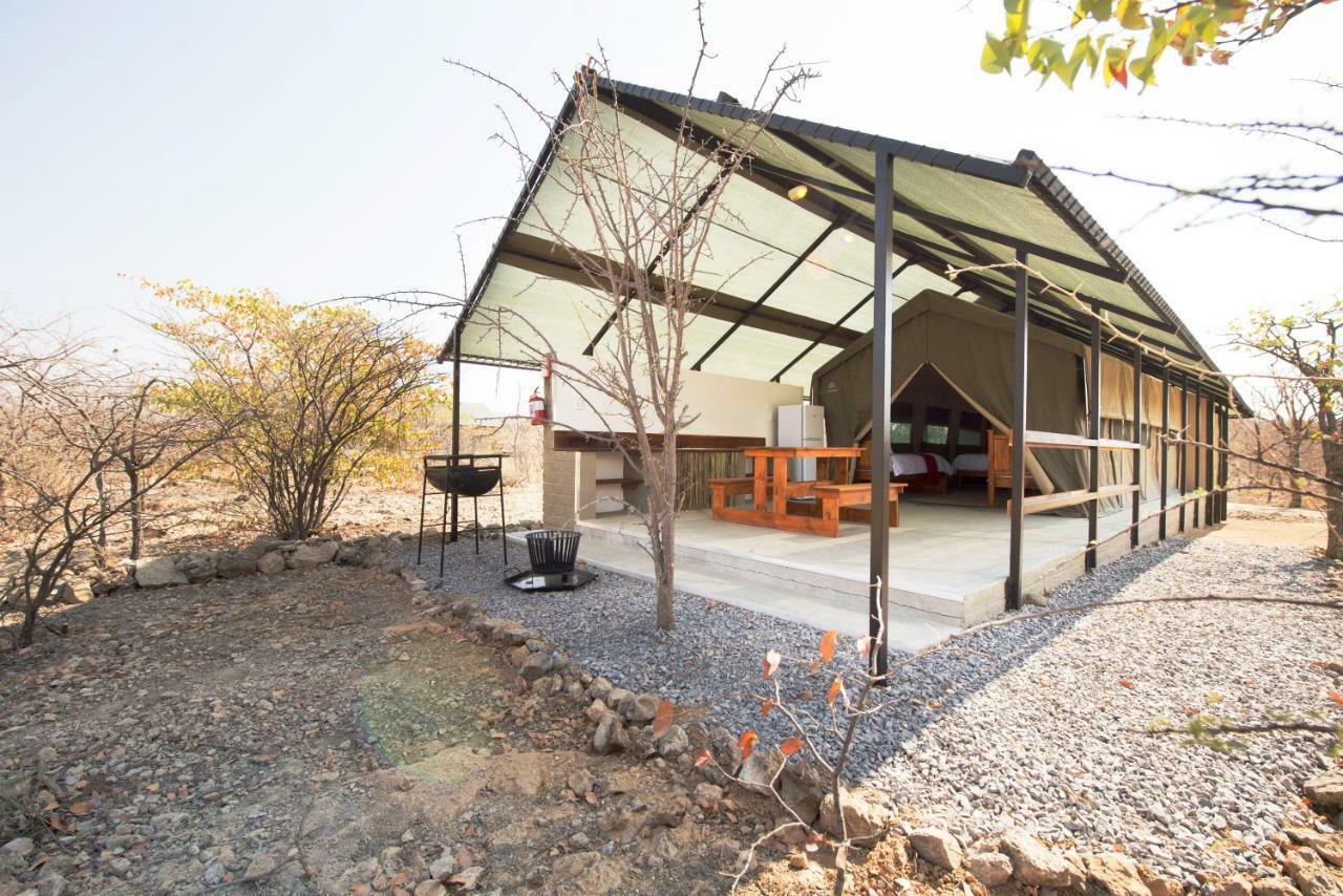 Gondwana Etosha Safari Camp Vila Okaukuejo Exterior foto