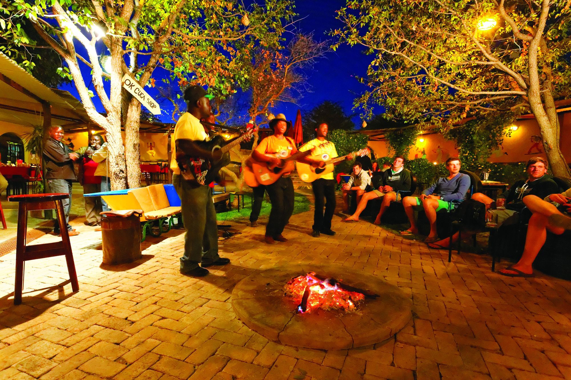 Gondwana Etosha Safari Camp Vila Okaukuejo Exterior foto